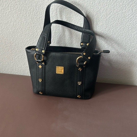MCM bag, great condition - Picture 1 of 3